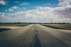 Boeing Q3 results – commercial airplane taking off from an airport runway